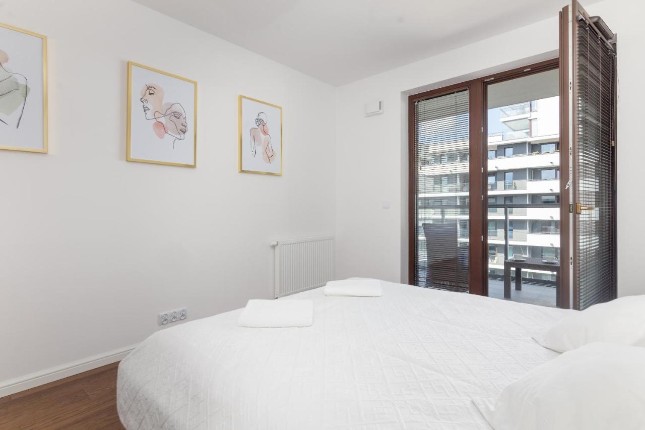 Burakowska Pastel Elegant Apartment Варшава Екстериор снимка