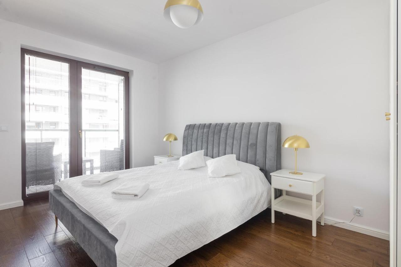 Burakowska Pastel Elegant Apartment Варшава Екстериор снимка